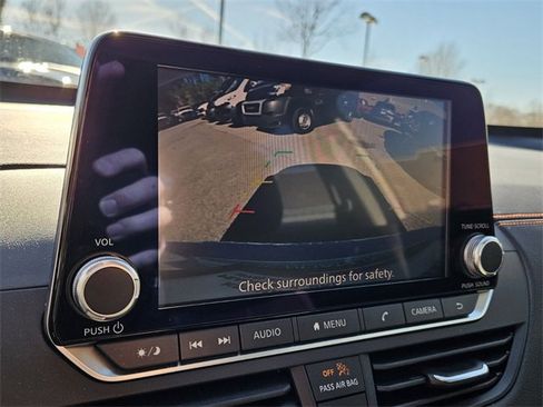 Used 2022 Nissan Altima 2.5 SR w/ Midnight Edition Package image 20