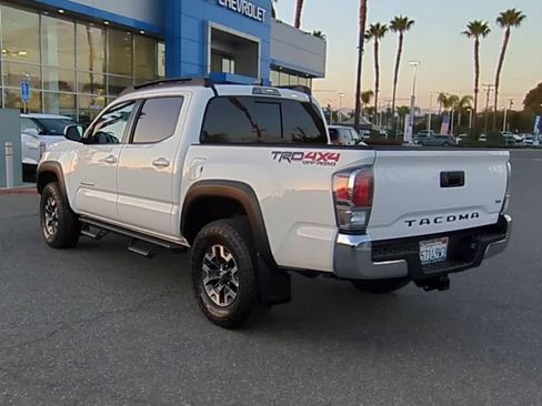 Used 2023 Toyota Tacoma TRD Off-Road AWD/4WD image 6