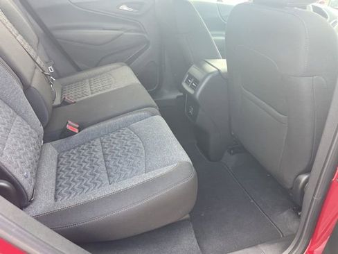 Used 2023 Chevrolet Equinox LT image 35