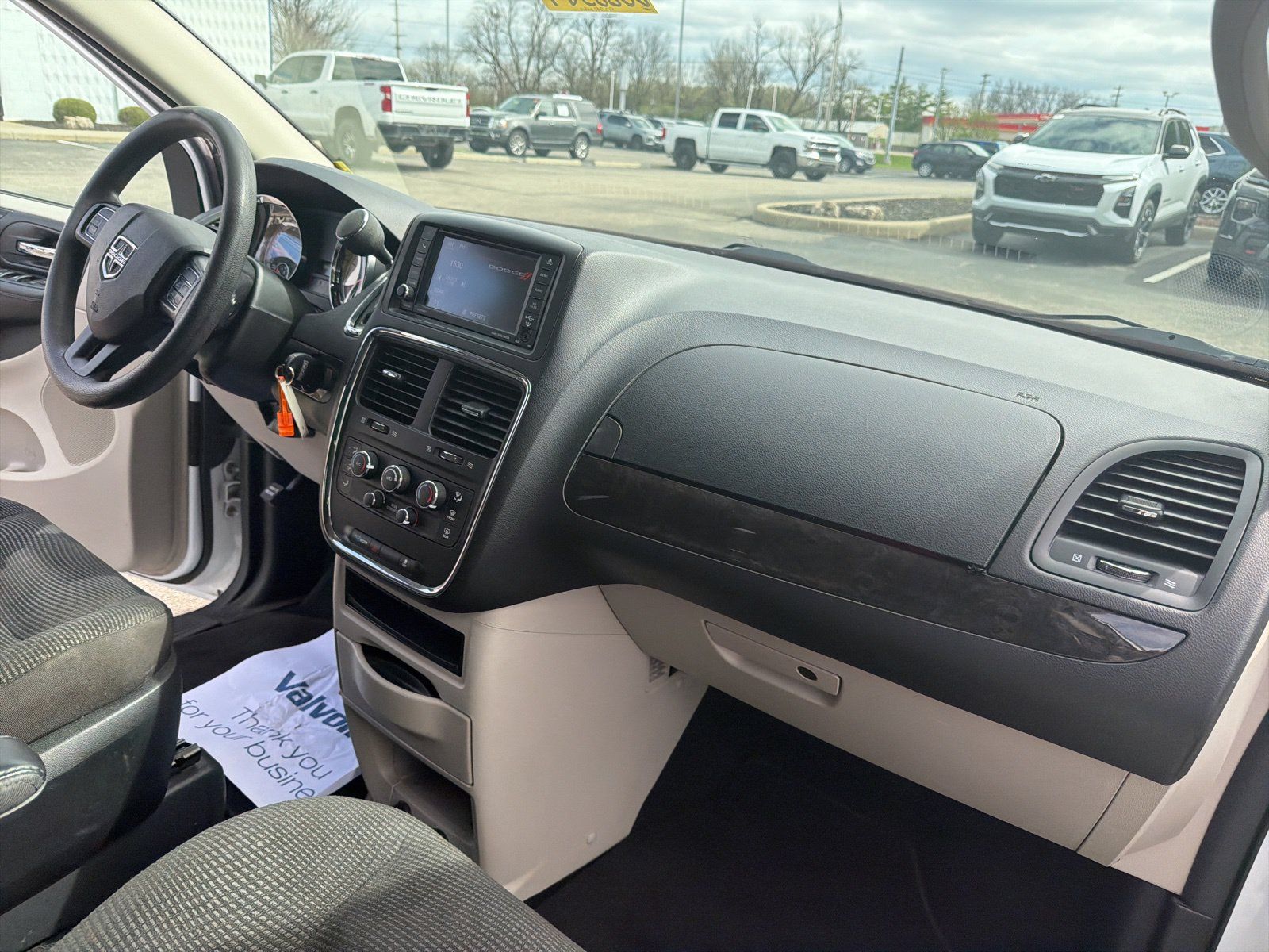 Used 2020 Dodge Grand Caravan SE FWD image 30