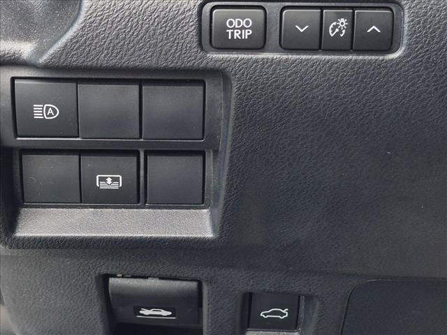 Used 2023 Lexus IS 300 w/ Premium Package RWD image 9