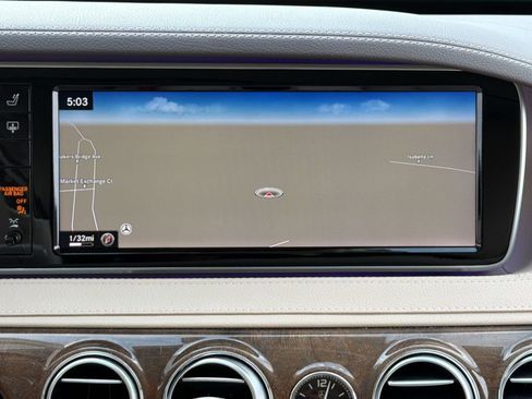 Used 2015 Mercedes-Benz S 550 Sedan image 21