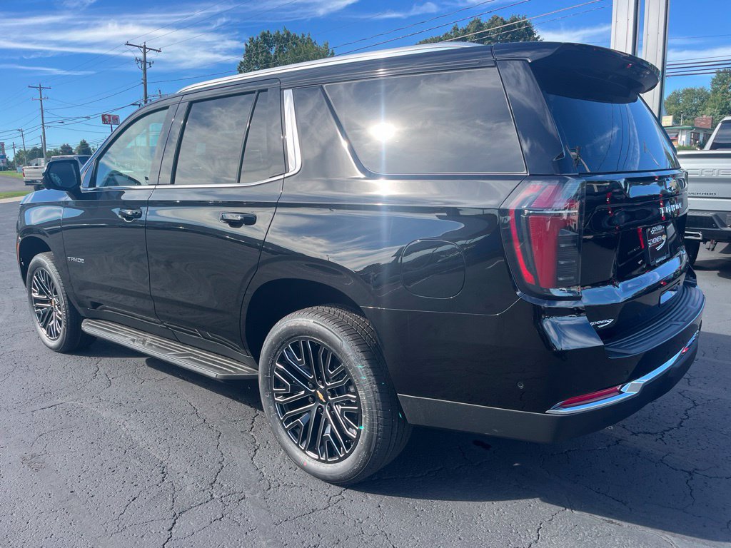 New 2026 Chevrolet Tahoe LS AWD/4WD image 3