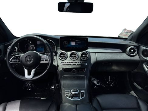 Used 2019 Mercedes-Benz C 300 Sedan image 10