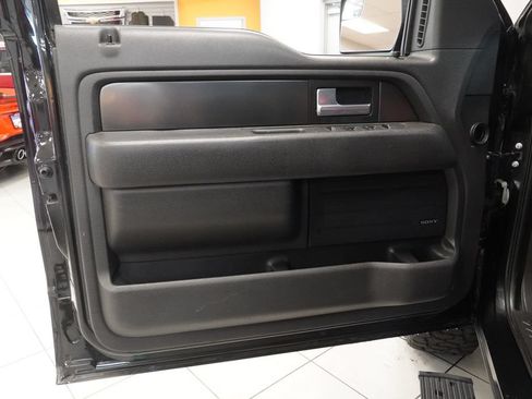 Used 2014 Ford F150 Raptor w/ Equipment Group 801A Luxury AWD/4WD image 19