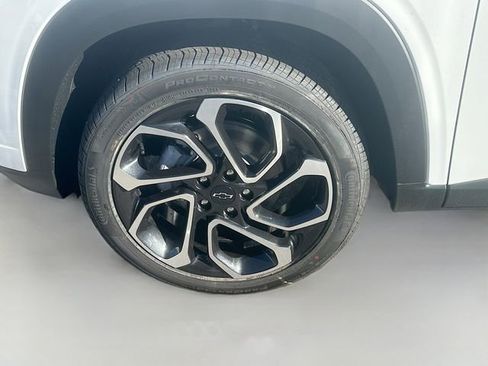 New 2026 Chevrolet Trax RS w/ Driver Confidence Package image 33