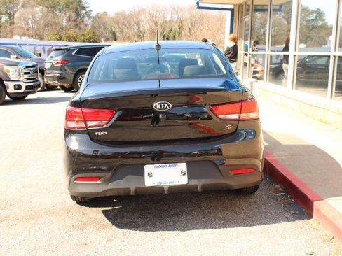 Used 2020 Kia Rio S image 5