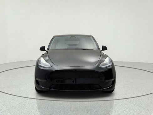 Used 2021 Tesla Model Y Long Range AWD/4WD image 2