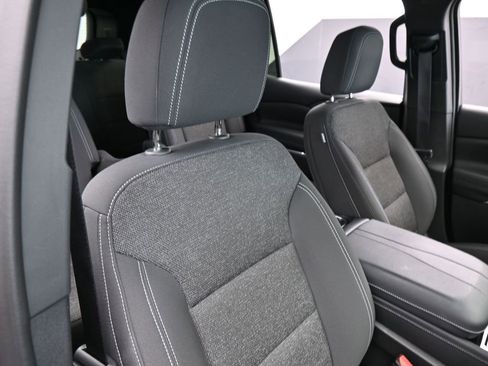 Used 2024 Chevrolet Traverse LT image 46