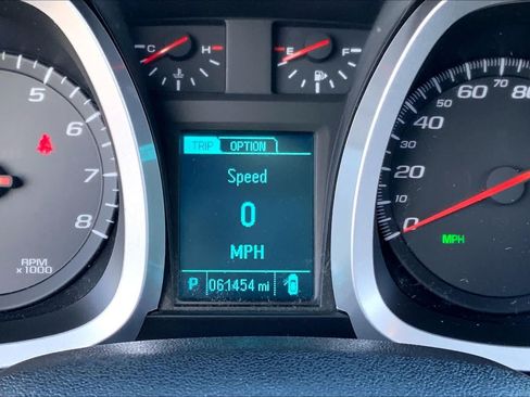 Used 2017 Chevrolet Equinox LT w/ Convenience Package AWD/4WD image 24