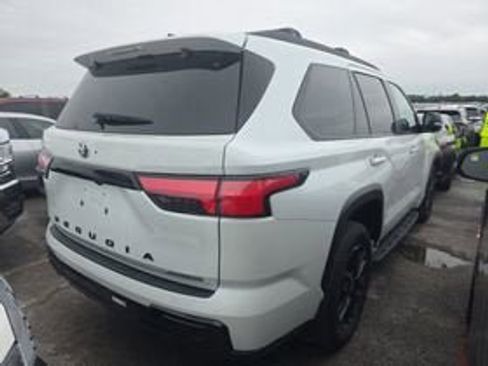 Used 2025 Toyota Sequoia Limited AWD/4WD image 3