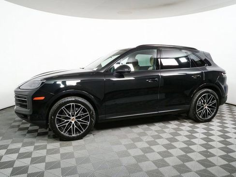 New 2026 Porsche Cayenne AWD/4WD image 32