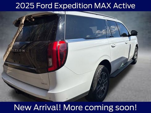 Used 2025 Ford Expedition Max Active image 4