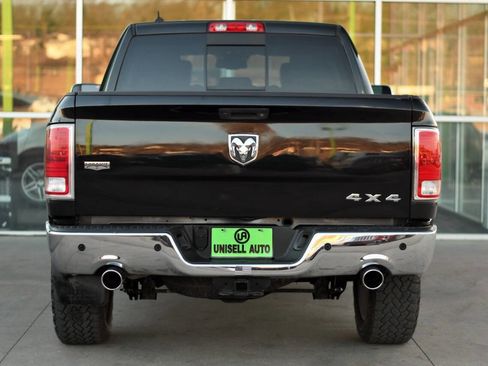 Used 2018 RAM 1500 Laramie AWD/4WD image 6