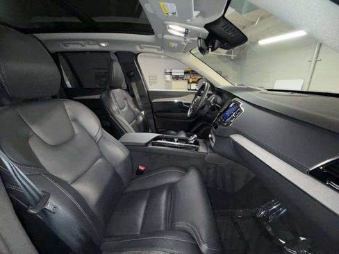 Used 2024 Volvo XC90 T8 Ultimate AWD/4WD image 14