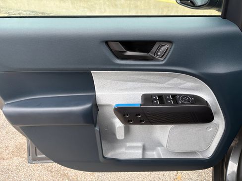 Used 2025 Ford Maverick XLT image 22