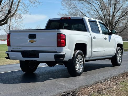 Used 2018 Chevrolet Silverado 1500 LT AWD/4WD image 5