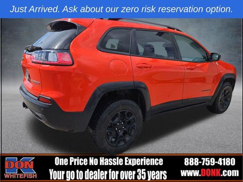 Used 2021 Jeep Cherokee Trailhawk w/ Trailer Tow Group AWD/4WD image 5