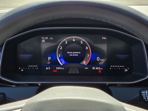 Used 2025 Volkswagen Jetta Sport image 27