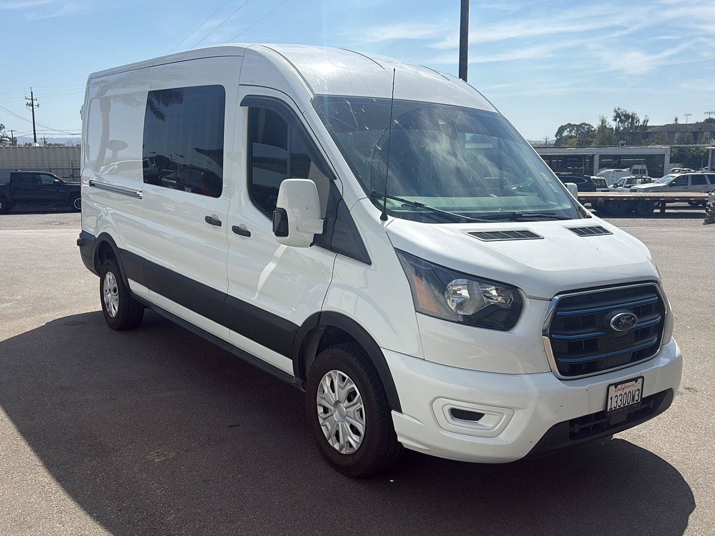 Used 2023 Ford E-Transit Medium Roof RWD image 6