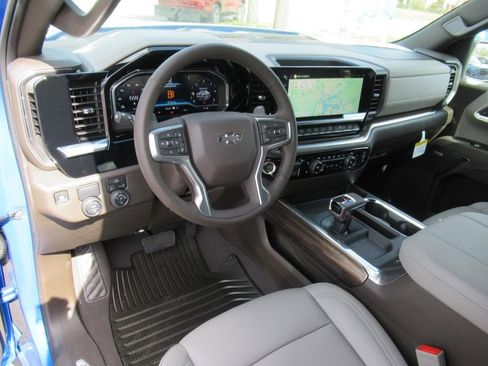 New 2025 Chevrolet Silverado 1500 RST w/ Convenience Package II image 16