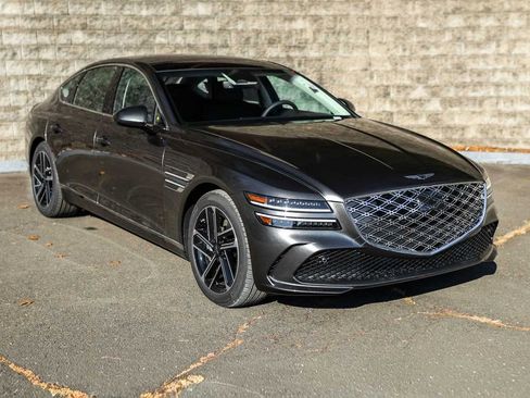 New 2026 Genesis G80 2.5T Advanced image 2