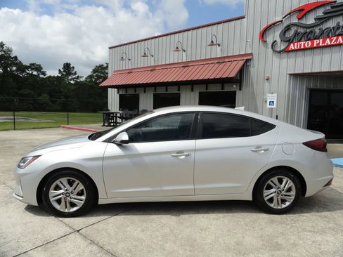 Used 2020 Hyundai Elantra SEL image 3
