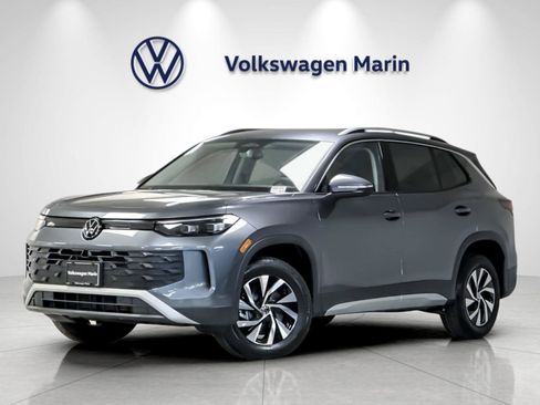 New 2026 Volkswagen Tiguan S AWD/4WD image 1