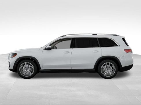 New 2025 Mercedes-Benz GLS 450 4MATIC image 34