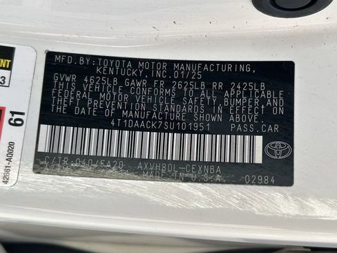 Certified 2025 Toyota Camry LE image 29