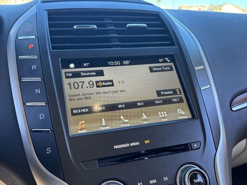 Used 2016 Lincoln MKC Reserve w/ Lincoln MKC Climate Package image 21