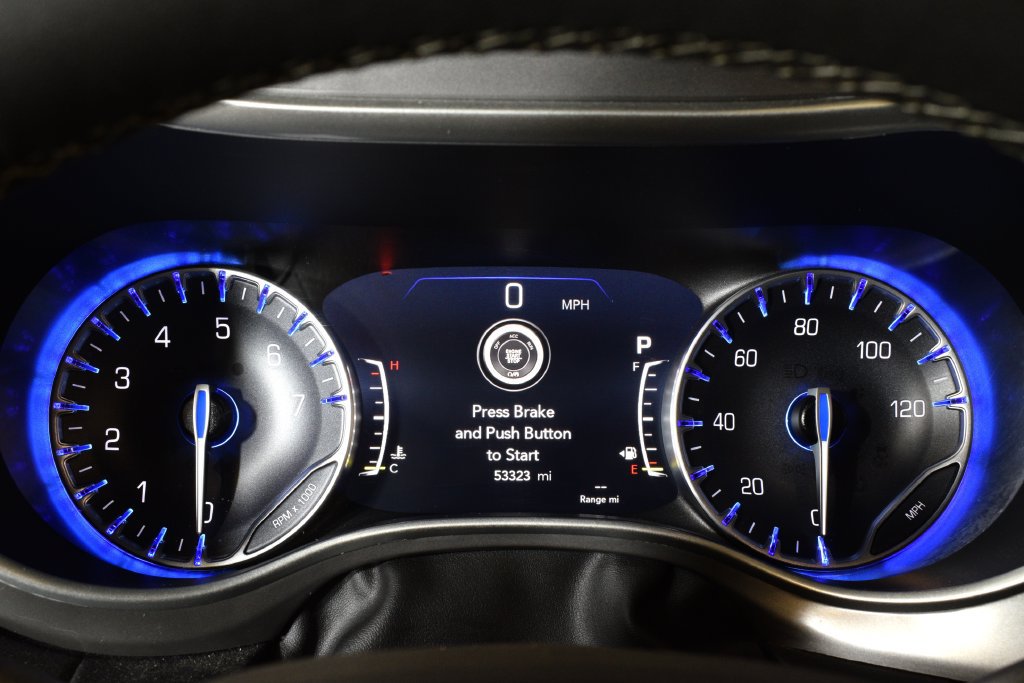 Used 2025 Chrysler Pacifica Select FWD image 20