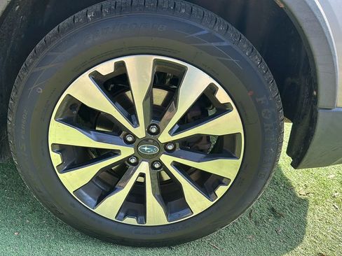 Used 2016 Subaru Outback 2.5i Limited image 45