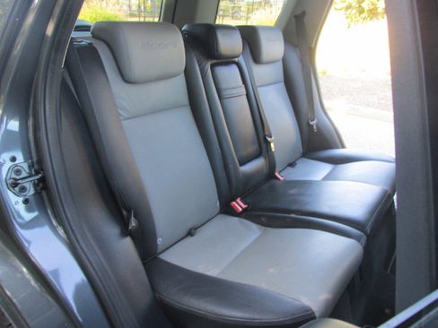 Used 2010 Land Rover LR2 HSE image 62