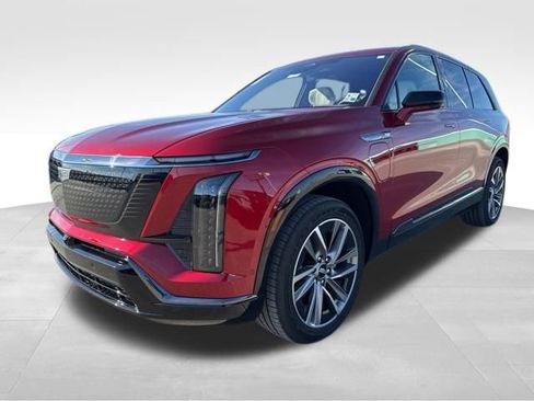 New 2026 Cadillac Vistiq Sport w/ LPO, Floor Liner Package image 5