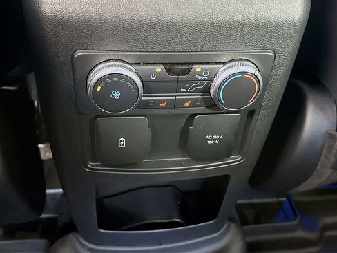 Used 2020 Ford Explorer ST w/ ST Street Pack image 27