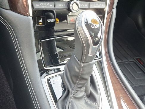 Used 2019 INFINITI Q50 Luxe w/ Essential Package (3.0T Luxe) image 16