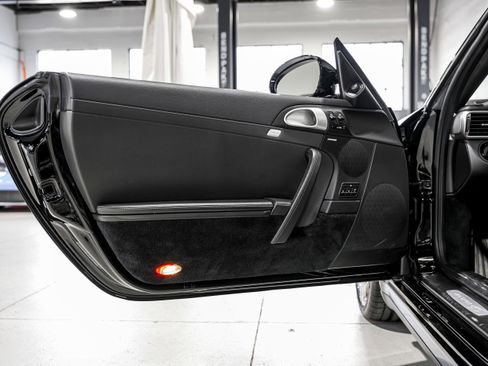 Used 2011 Porsche 911 Carrera 4S image 24