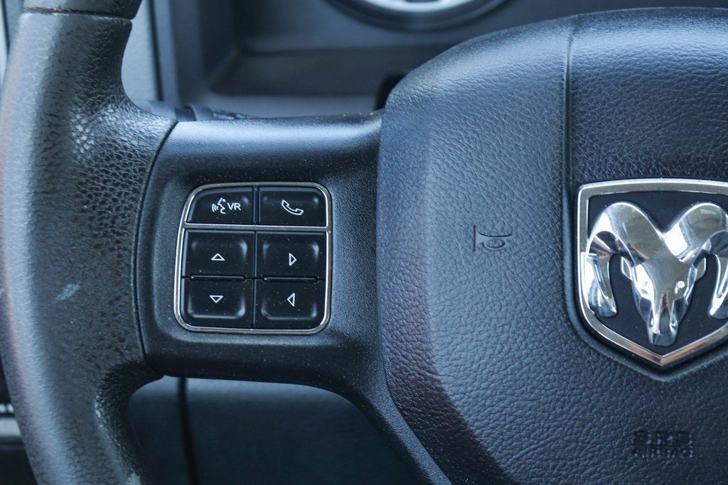 Used 2016 RAM 5500 Tradesman w/ Chrome Appearance Group RWD image 20