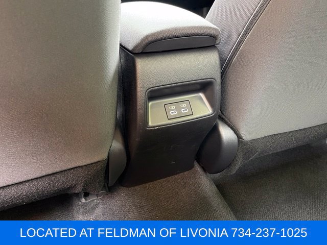 Used 2026 Toyota Corolla LE FWD image 21