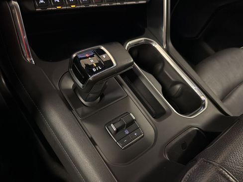 Used 2023 GMC Sierra 1500 Denali AWD/4WD image 15