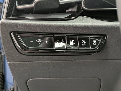 Certified 2024 Kia Niro SX Touring image 20