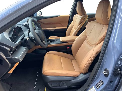 Used 2026 Lexus ES 350e w/ Convenience Package FWD image 20