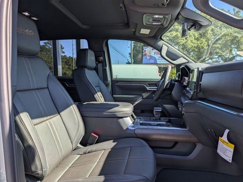 New 2026 Chevrolet Silverado 1500 High Country w/ Technology Package image 33