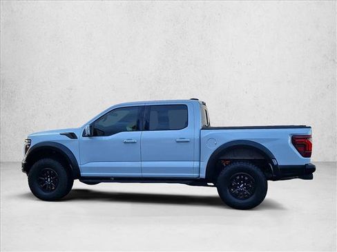 Used 2025 Ford F150 Raptor AWD/4WD image 9