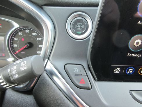 Used 2024 Chevrolet Blazer LT w/ Convenience Package FWD image 26