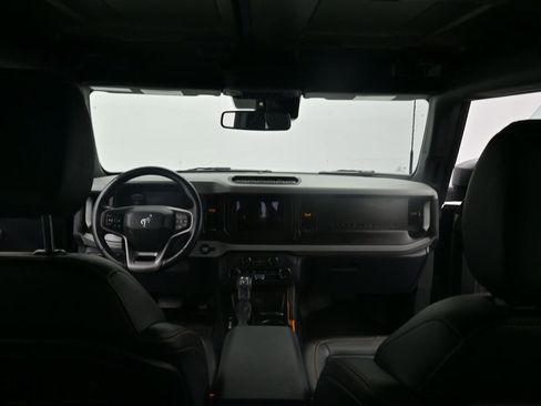 Used 2023 Ford Bronco Badlands image 29