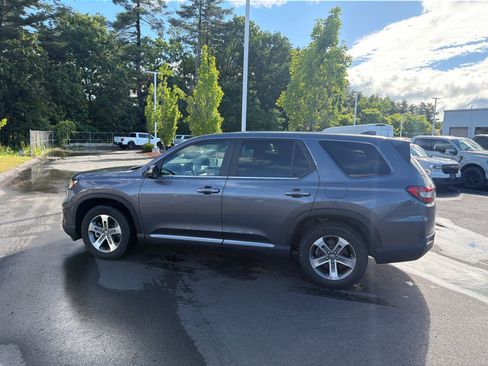 Used 2024 Honda Pilot EX-L image 8