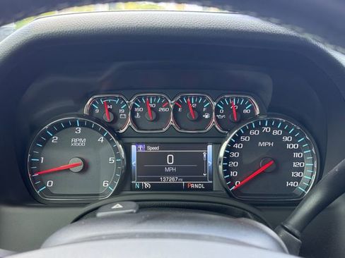 Used 2018 Chevrolet Tahoe LT RWD image 26