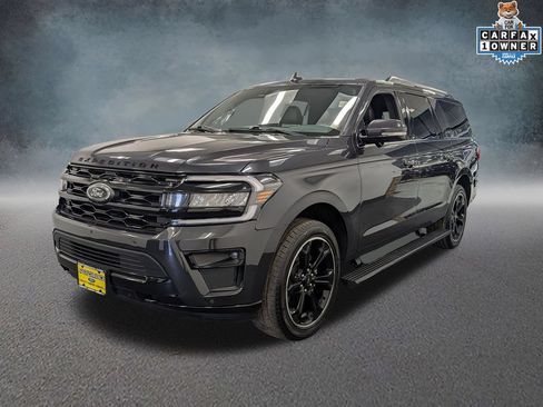 Used 2023 Ford Expedition Max Limited AWD/4WD image 11